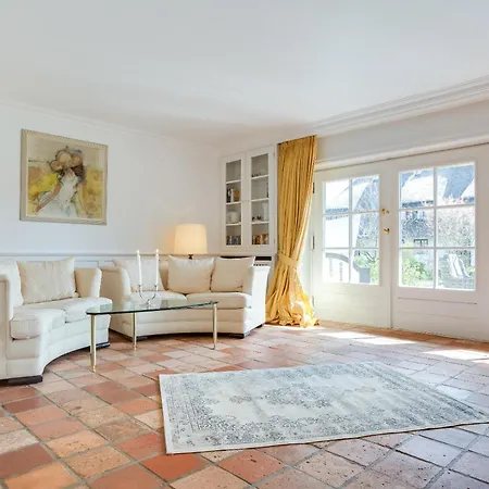 Daire Lueuevwai 7 Whg Dickel