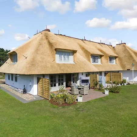 Daire Lueuevwai 7 Whg Dickel *